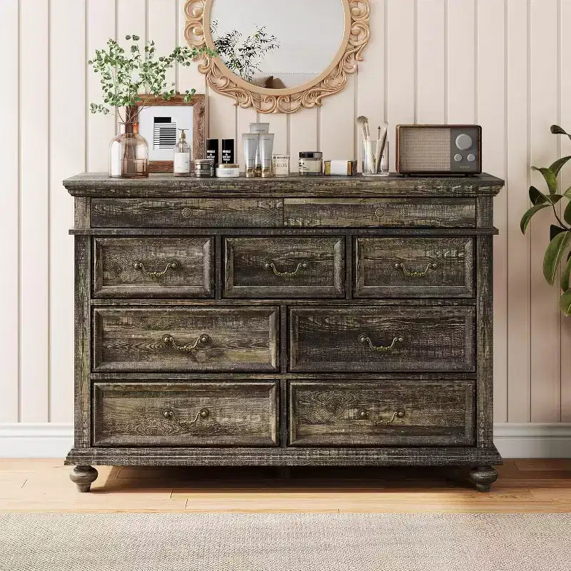 Commode de chambre à coucher 47" de style rustique avec 9 tiroirs et poignées en métal vintage